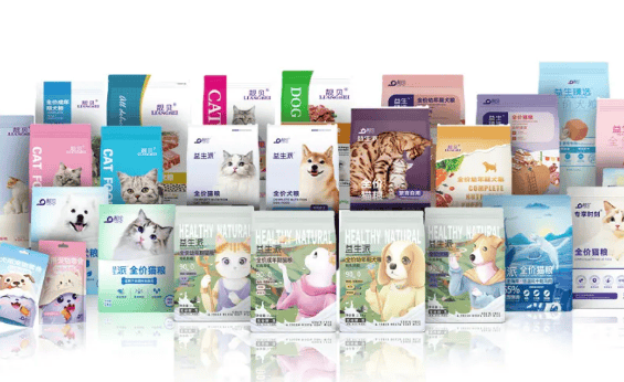 Beautiful pet food, escorting the life of pets